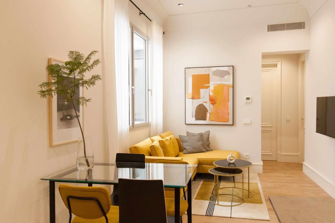 Isg Apartments Cedaceros 12 Sevilla Exterior foto