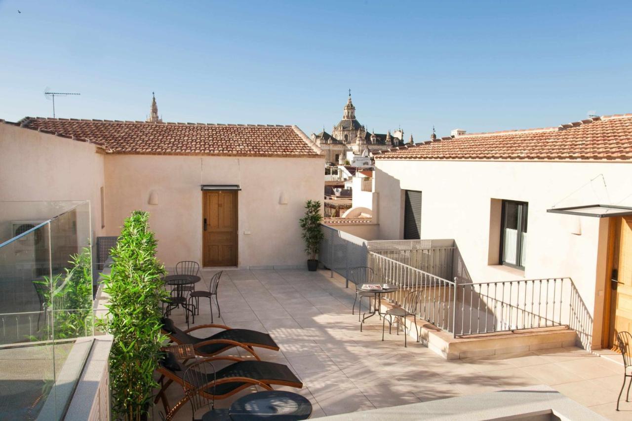 Isg Apartments Cedaceros 12 Sevilla Exterior foto